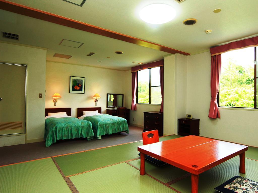 You Resort Hotel Yamanouchi  Eksteriør bilde