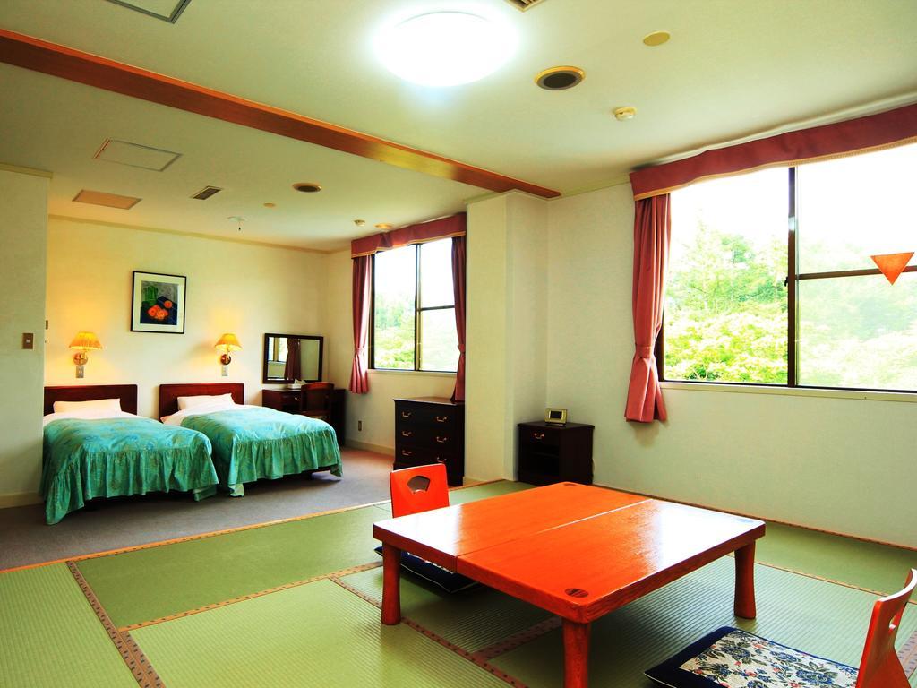You Resort Hotel Yamanouchi  Eksteriør bilde